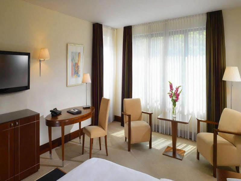 Hotel Sheraton Carlton 5*